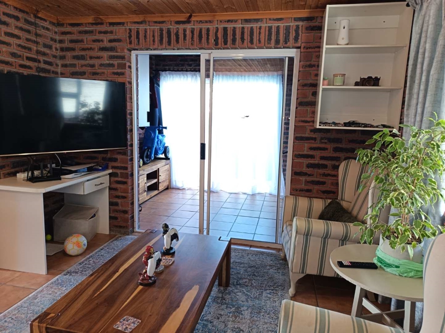 2 Bedroom Property for Sale in Pearly Beach Western Cape